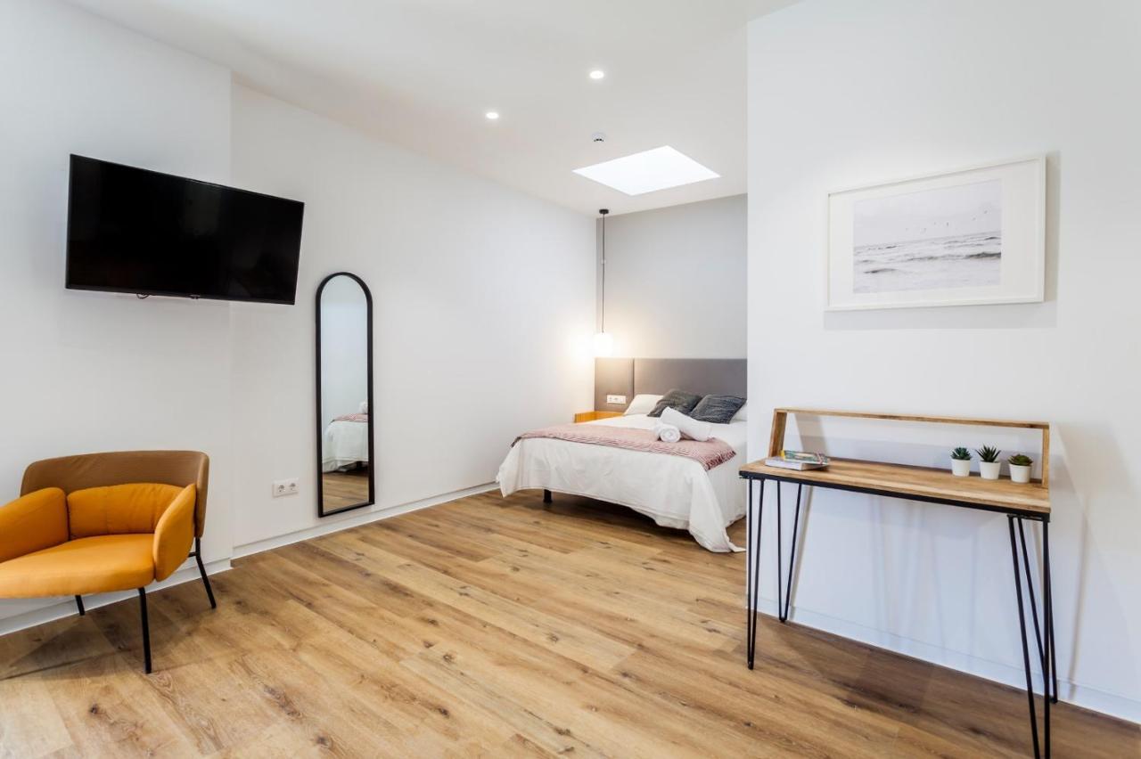 ולנסיה Puerto Beach Suites מראה חיצוני תמונה